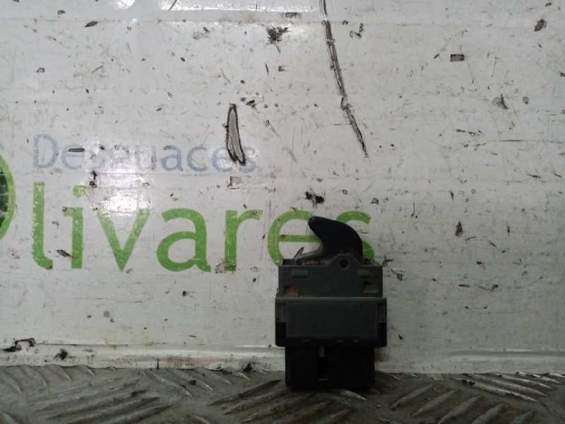 Recambio de mando elevalunas delantero izquierdo para  referencia OEM IAM   