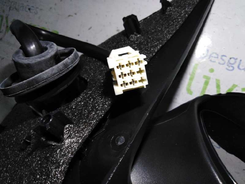 Recambio de retrovisor derecho para  referencia OEM IAM 27544064  