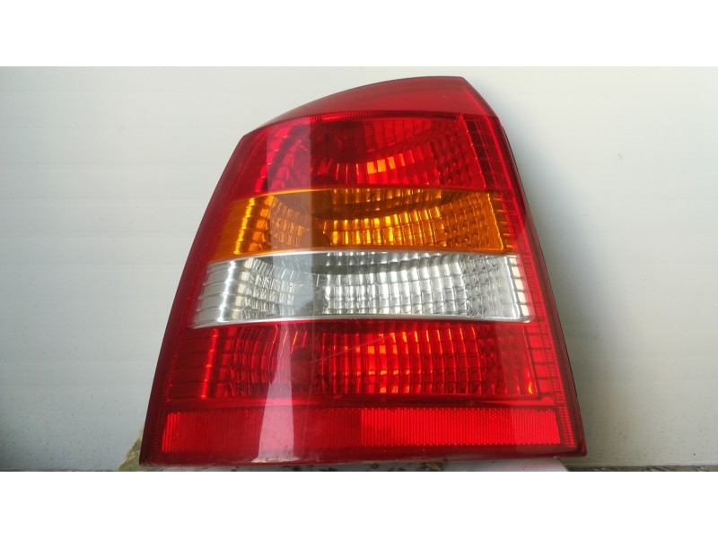 Recambio de piloto trasero izquierdo para opel astra g berlina comfort   |   02.98 - 12.03 | 1998 - 2003 | 101 cv / 74 kw refere Recambio de piloto trasero izquierdo para opel astra g berlina comfort   |   02.98 - 12.03 | 1998 - 2003 | 101 cv / 74 kw refere