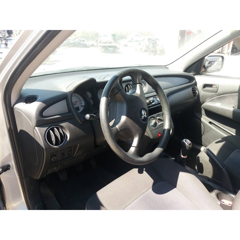 mitsubishi outlander (cu0w) 2.0 cat   |   0.03 - 0.06 | 2003 - 2006 | 136 cv / 100 kw del año 2003