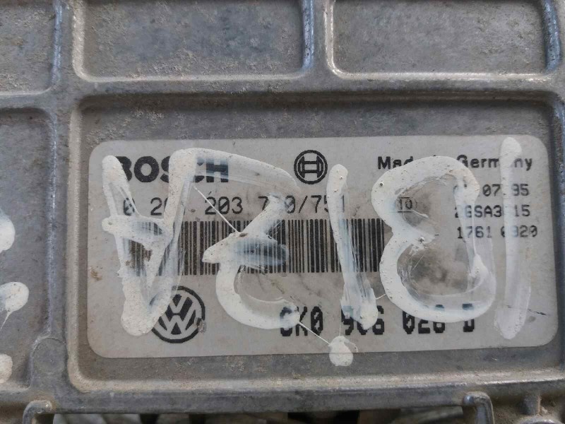 Recambio de centralita motor uce para seat ibiza (6k) básico   |   10.96 - 12.97 | 1996 | 60 cv / 44 kw referencia OEM IAM 02612