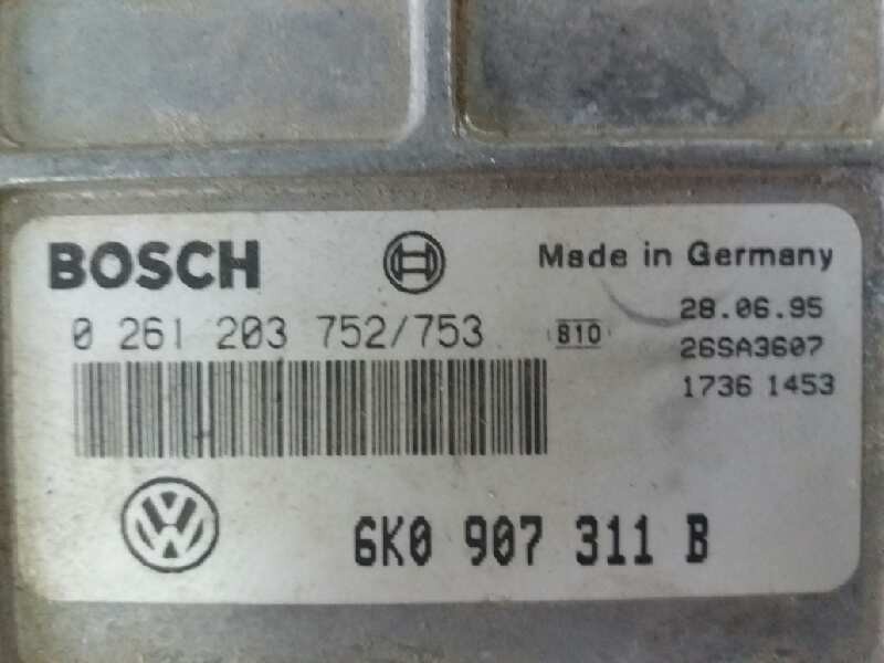 Recambio de centralita motor uce para seat ibiza (6k)    |   0.93 - 0.99 | 1993 - 1999 referencia OEM IAM 0261203752 6K0907311B 