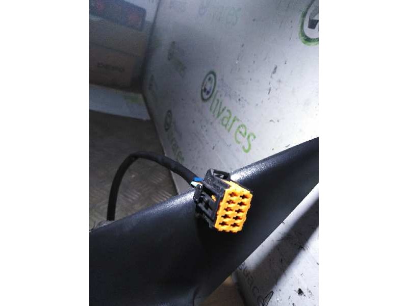 Recambio de retrovisor izquierdo para  referencia OEM IAM 27224075  