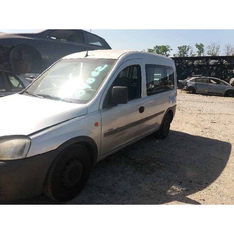 opel combo (corsa c) 1.7 16v di cat (y 17 dtl / lk8)   |   0.01 - ... | 2001 | 65 cv / 48 kw del año 2001