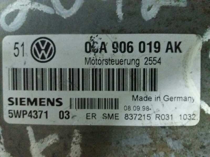Recambio de centralita motor uce para volkswagen golf iv variant  (1j5)    |   0.99 - 0.04 | 1999 - 2004 referencia OEM IAM 06A9