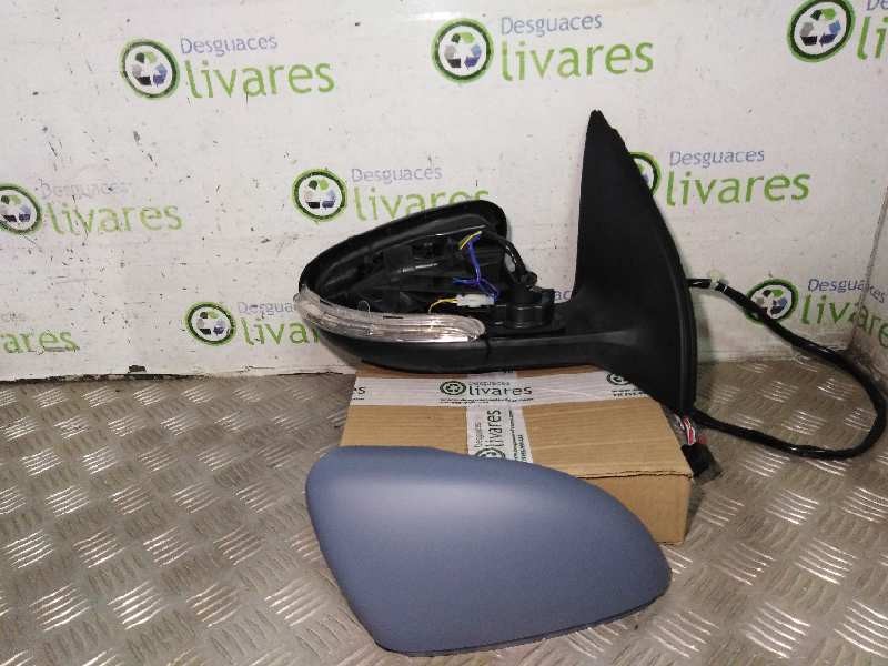 Recambio de retrovisor derecho para  referencia OEM IAM 27341702  