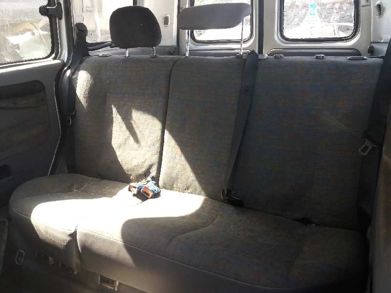 opel combo (corsa c) 1.7 16v di cat (y 17 dtl / lk8)   |   0.01 - ... | 2001 | 65 cv / 48 kw del año 2001