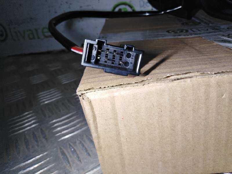 Recambio de retrovisor derecho para  referencia OEM IAM 27854262  