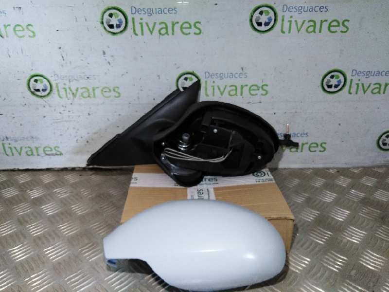 Recambio de retrovisor izquierdo para  referencia OEM IAM ST0337124   Recambio de retrovisor izquierdo para  referencia OEM IAM ST0337124