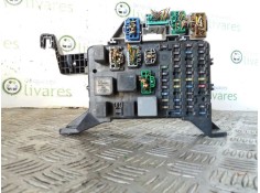 Recambio de caja reles / fusibles para ford mondeo berlina (ge) trend   |   09.00 - 12.03 | 2000 - 2003 | 125 cv / 92 kw referen 2