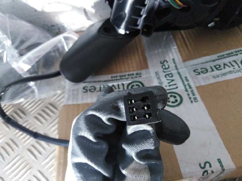 Recambio de retrovisor izquierdo para  referencia OEM IAM 27531481  