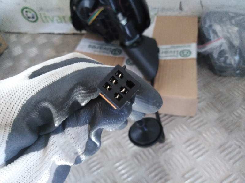 Recambio de retrovisor derecho para  referencia OEM IAM 27531462  