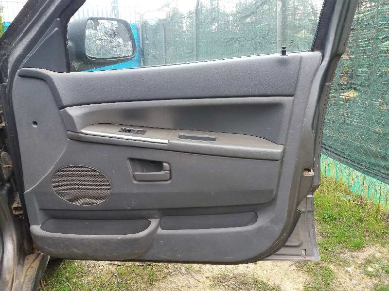 jeep gr. cherokee (wh) 3.0 crd laredo   |   04.05 - 12.10 | 2005 - 2010 | 218 cv / 160 kw del año 2005