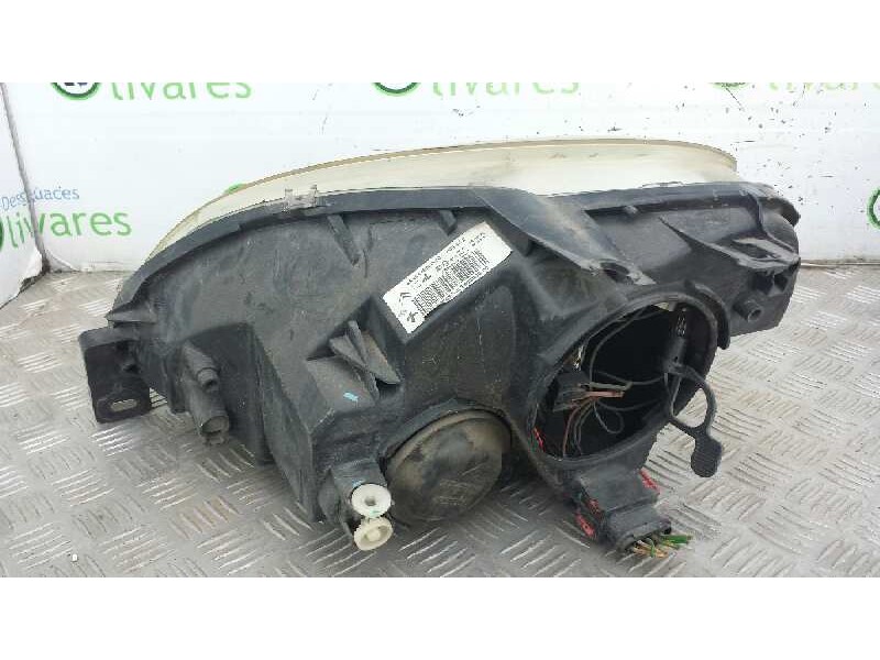 Recambio de faro derecho para  referencia OEM IAM   