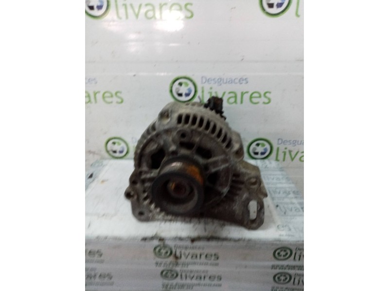 Recambio de alternador para volkswagen golf iii berlina (1h1)    |   0.91 - 0.98 | 1991 - 1998 referencia OEM IAM 028903025  