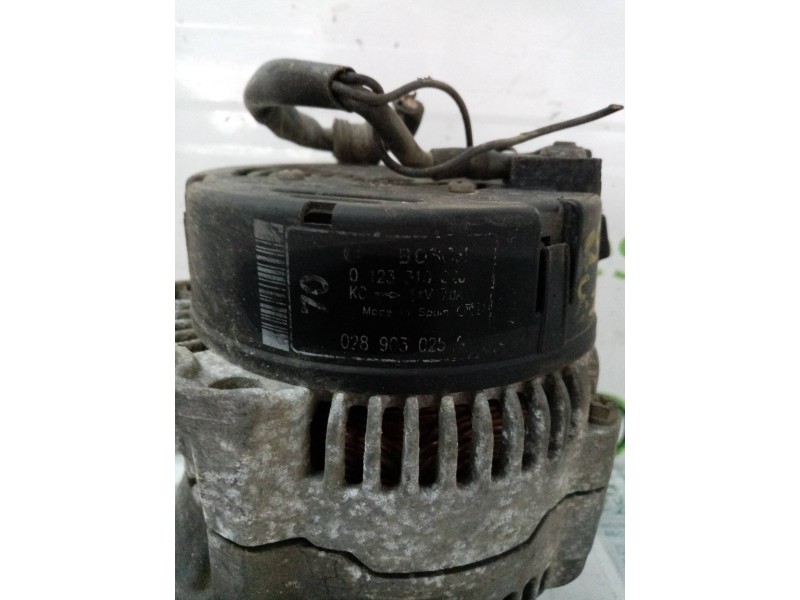 Recambio de alternador para volkswagen golf iii berlina (1h1)    |   0.91 - 0.98 | 1991 - 1998 referencia OEM IAM 028903025  