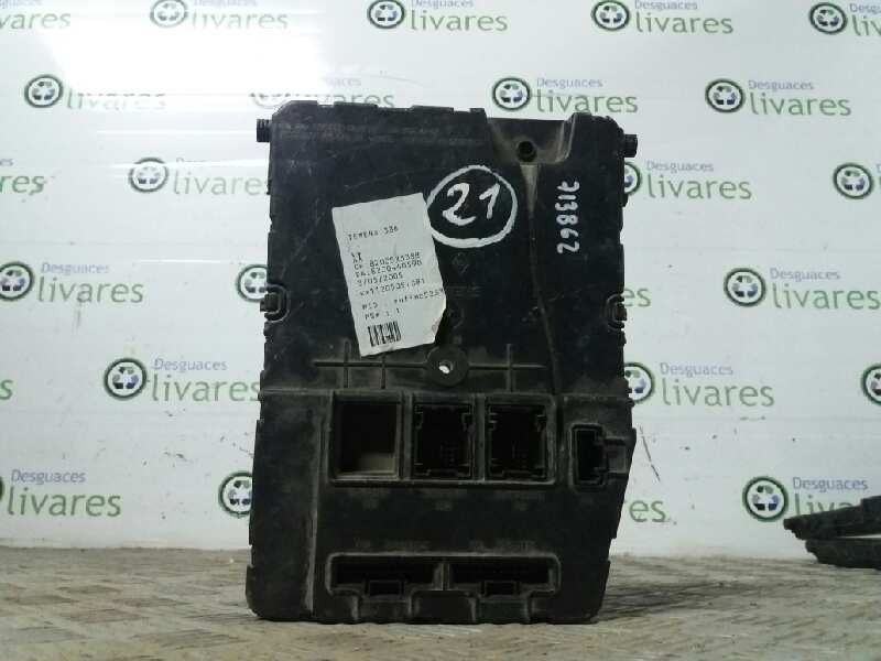 Recambio de caja reles / fusibles para renault megane ii berlina 5p    |   0.00 - ... | 20002 referencia OEM IAM S118400140D 820
