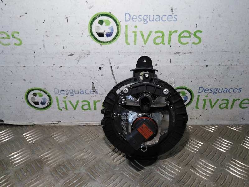 Recambio de faro antiniebla derecho para  referencia OEM IAM 13490279  