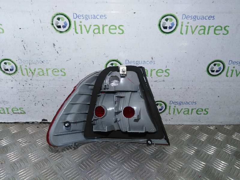 Recambio de piloto trasero derecho para  referencia OEM IAM 16200526  