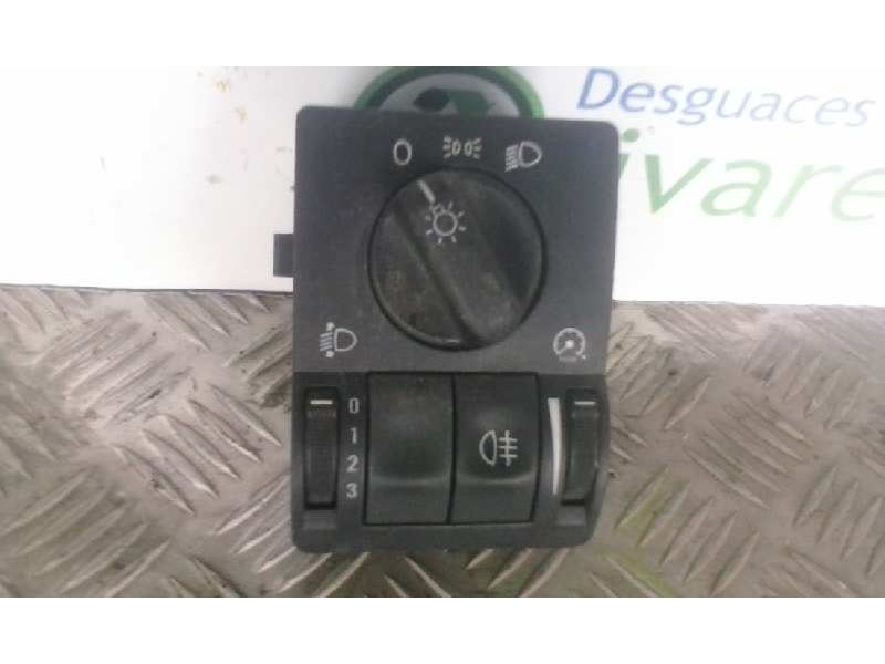 Recambio de no identificado para opel astra g berlina club   |   12.99 - 12.03 | 1999 - 2003 | 75 cv / 55 kw referencia OEM IAM 