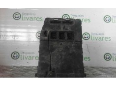 Recambio de caja reles / fusibles para renault scenic ii    |   0.03 - 0.09 | 2003 - 2009 referencia OEM IAM 8200525384   2