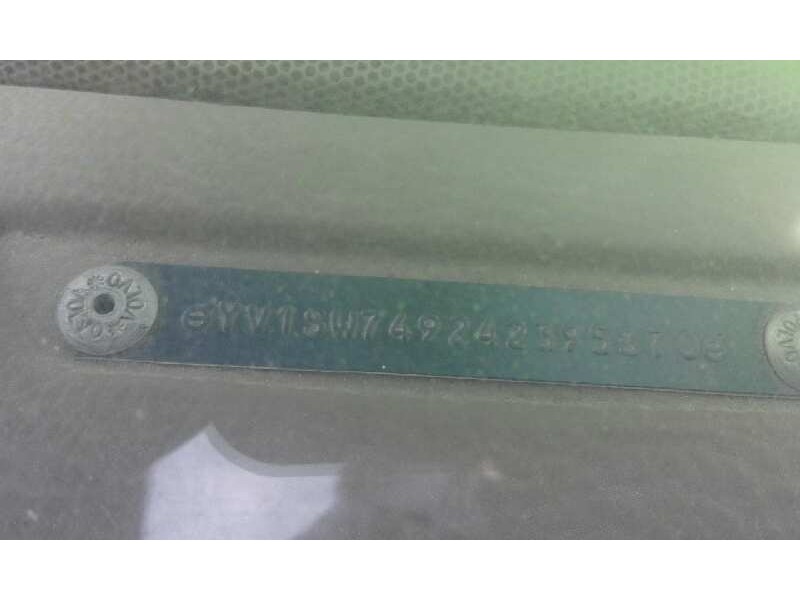 volvo v70 familiar 2.4 d   |   01.01 - 12.04 | 2001 - 2004 | 131 cv / 96 kw del año 2001