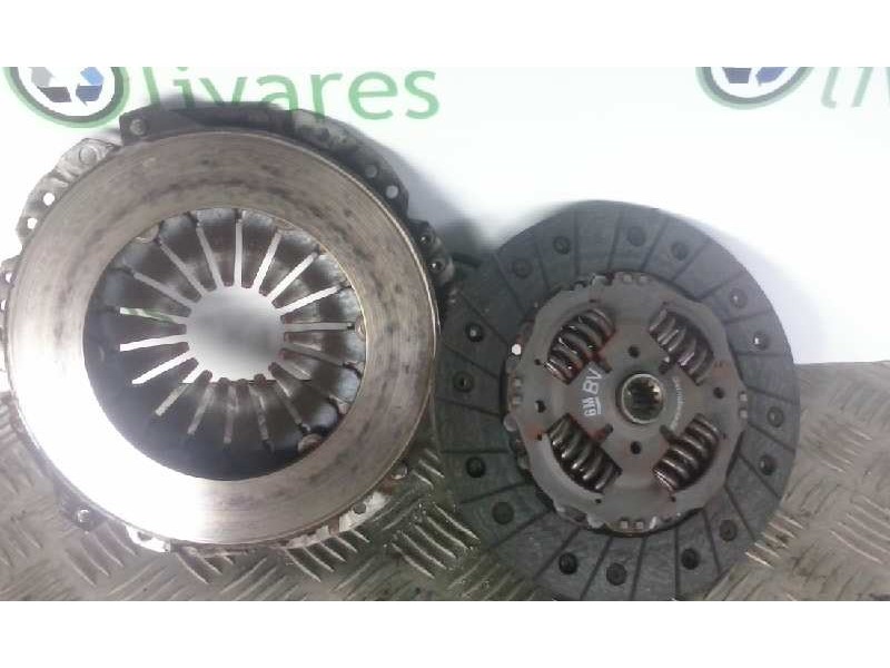 Recambio de kit embrague para opel astra g berlina club   |   04.00 - 12.04 | 2000 - 2004 | 84 cv / 62 kw referencia OEM IAM   