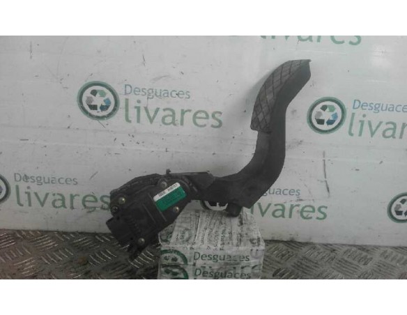 Recambio de pedal acelerador para  referencia OEM IAM 8D1721523A  