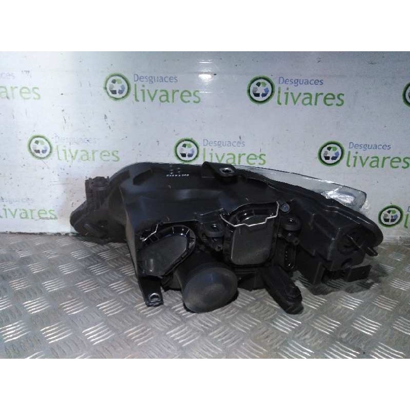 Recambio de faro derecho para  referencia OEM IAM 11852204   Recambio de faro derecho para  referencia OEM IAM 11852204