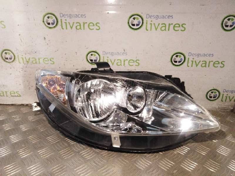 Recambio de faro derecho para  referencia OEM IAM 11852204  