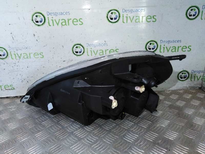 Recambio de faro derecho para  referencia OEM IAM 11304302  