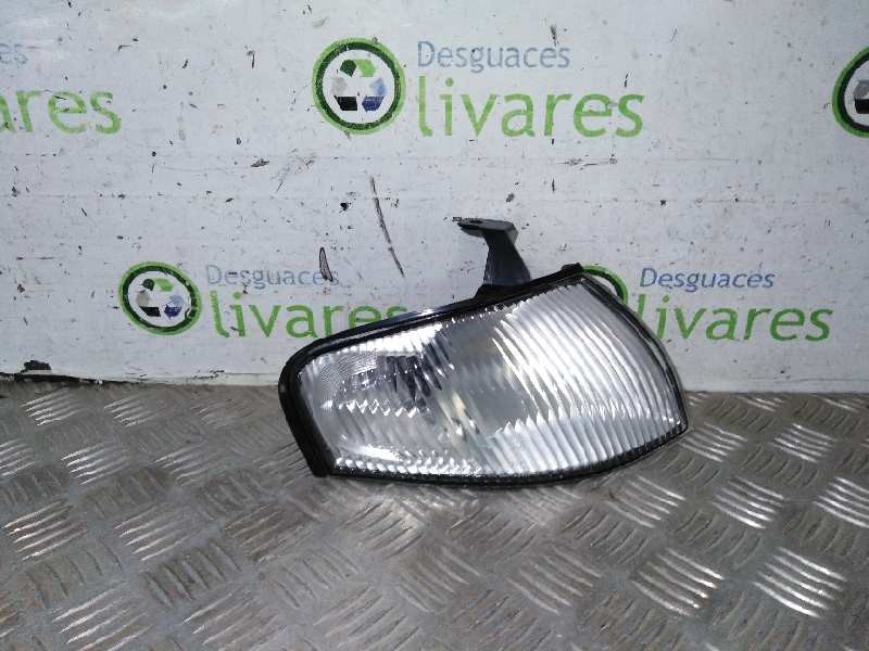 Recambio de piloto delantero derecho para  referencia OEM IAM 40321950  