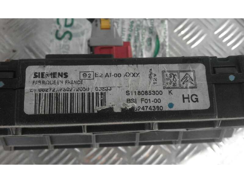 Recambio de caja reles / fusibles para citroen c3    |   0.02 - ... | 2002 referencia OEM IAM S118085300K  