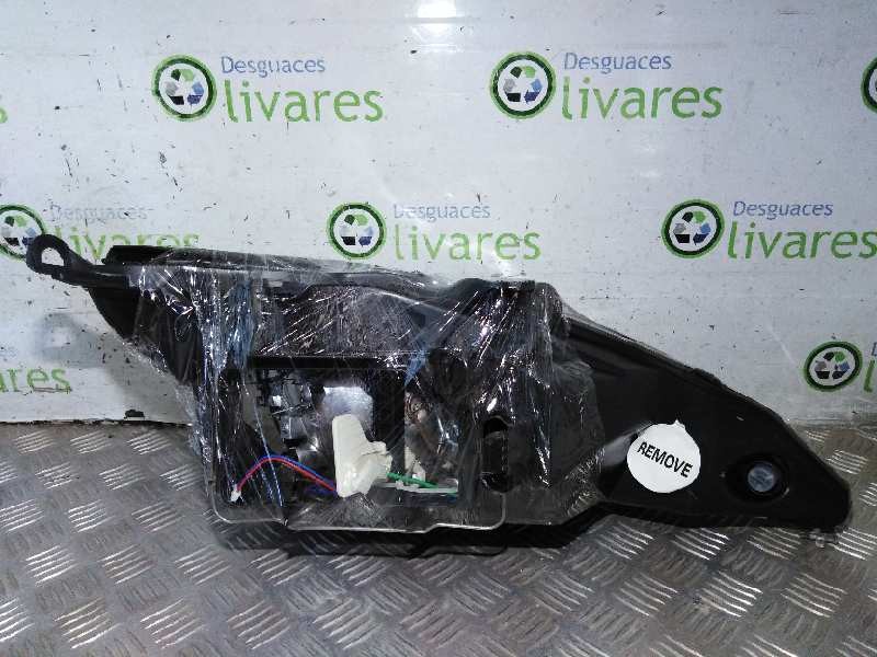 Recambio de faro derecho para  referencia OEM IAM 11316601  