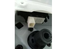 Recambio de mando elevalunas trasero izquierdo para  referencia OEM IAM    2