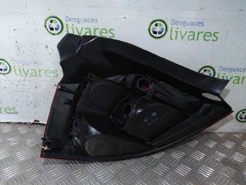 Recambio de piloto trasero derecho para  referencia OEM IAM 2232228  