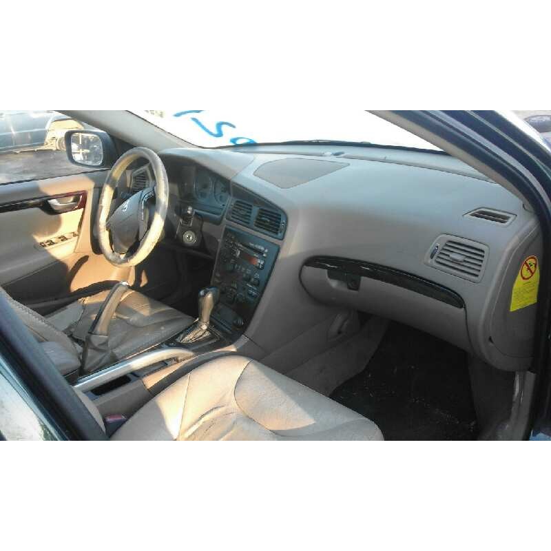 volvo xc70 d5 tracción total   |   07.02 - 12.04 | 2002 - 2004 | 163 cv / 120 kw del año 2002 volvo xc70 d5 tracción total   |   07.02 - 12.04 | 2002 - 2004 | 163 cv / 120 kw del año 2002