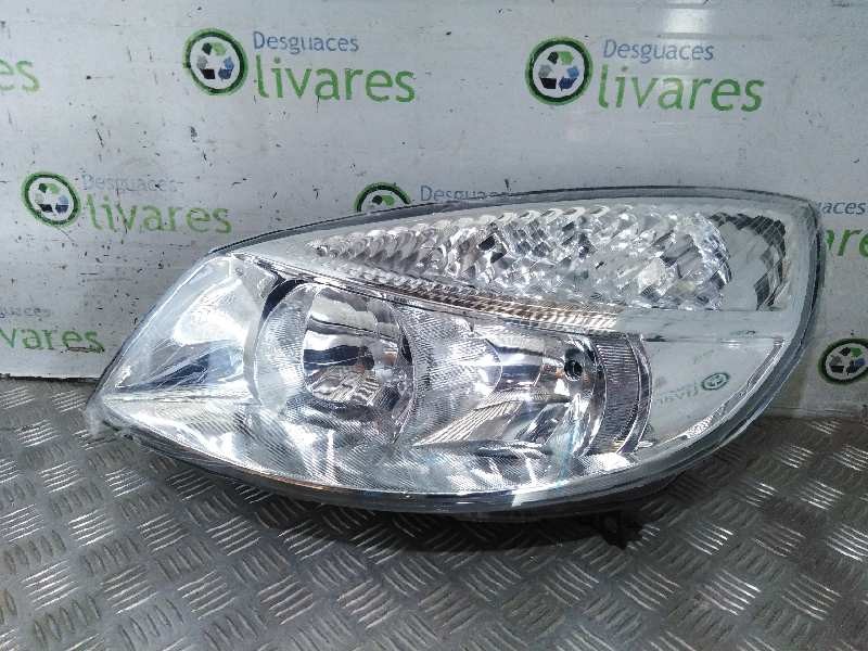 Recambio de faro derecho para  referencia OEM IAM 11808201  