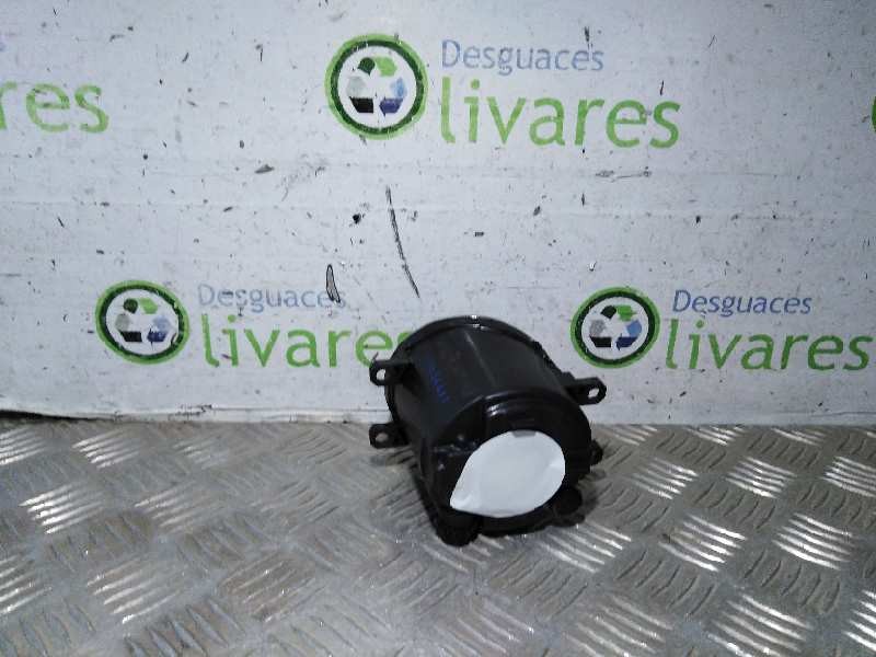 Recambio de faro antiniebla derecho para  referencia OEM IAM 13907772  