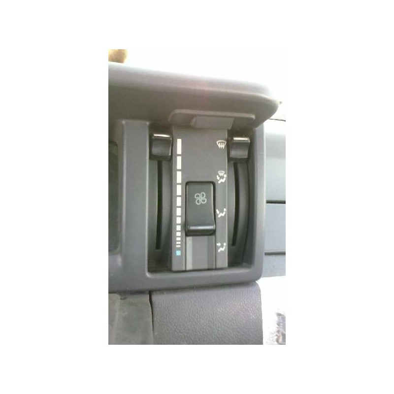 Recambio de mando calefaccion / aire acondicionado para renault rapid/express (f40)    |   0.85 - ... | 1985 referencia OEM IAM 