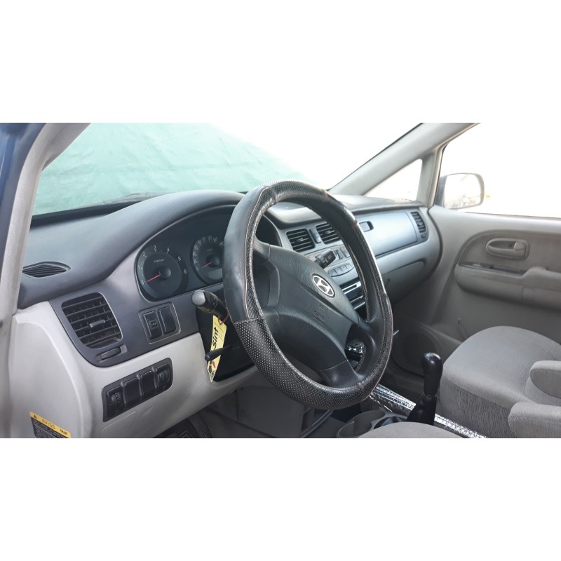 hyundai trajet (fo) 2.0 crdi gls   |   02.01 - 12.07 | 2001 - 2007 | 113 cv / 83 kw del año 2001