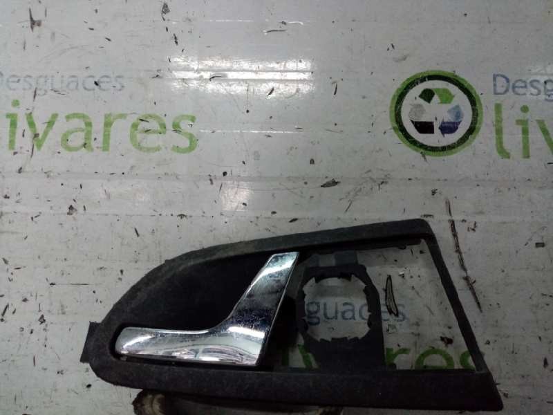 Recambio de maneta interior delantera izquierda para skoda octavia berlina (1u2)    |   0.99 - 0.00 | 1999 - 2000 referencia OEM