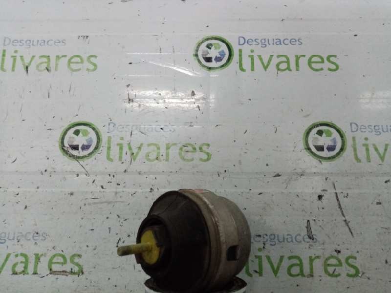 Recambio de soporte motor para  referencia OEM IAM  8D0199382AE 
