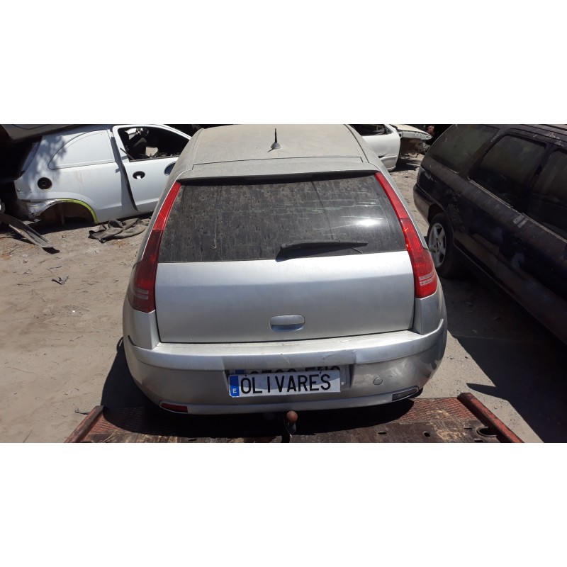 citroen c4 berlina 1.6 16v hdi   |   0.04 - ... | 2004 | 90 cv / 66 kw del año 2004