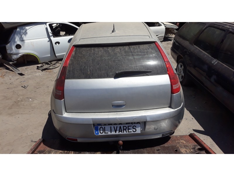 citroen c4 berlina 1.6 16v hdi   |   0.04 - ... | 2004 | 90 cv / 66 kw del año 2004