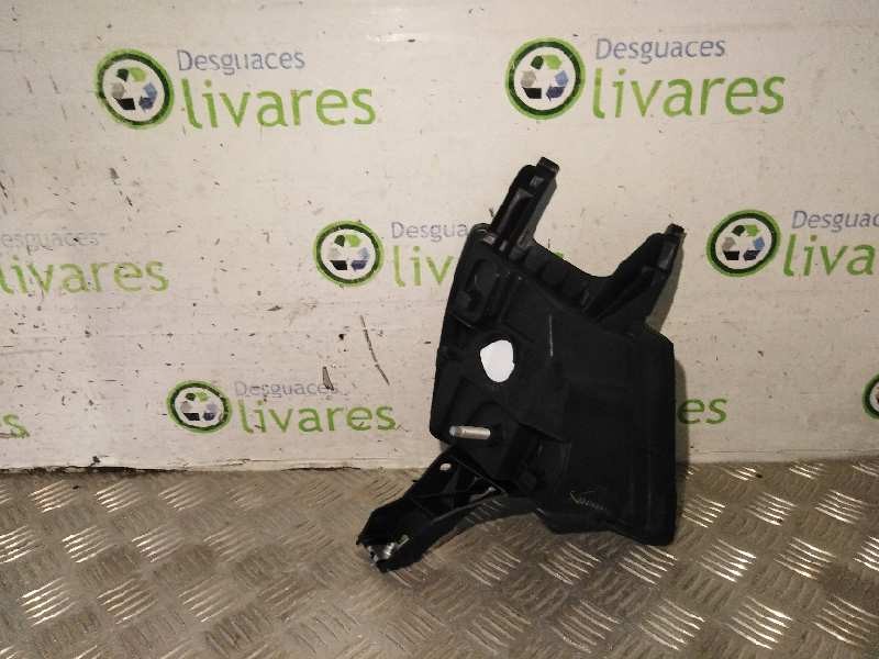 Recambio de faro antiniebla izquierdo para  referencia OEM IAM 13546571   Recambio de faro antiniebla izquierdo para  referencia OEM IAM 13546571