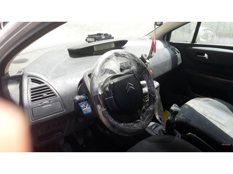 citroen c4 berlina 1.6 16v hdi   |   0.04 - ... | 2004 | 90 cv / 66 kw del año 2004