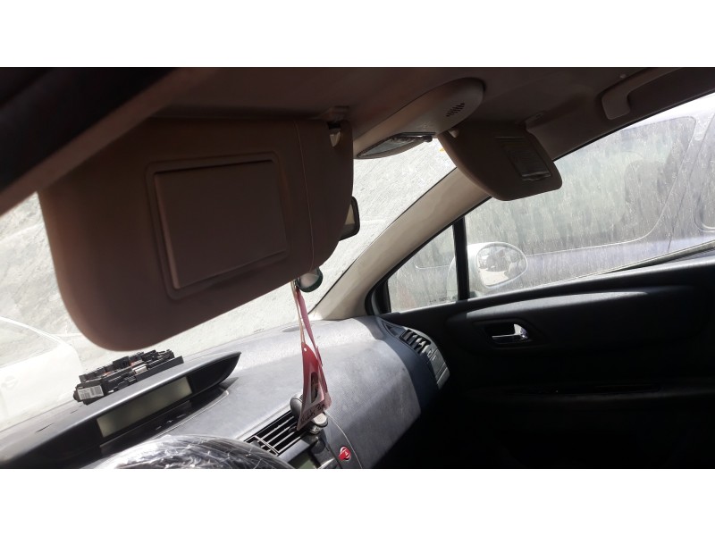 citroen c4 berlina 1.6 16v hdi   |   0.04 - ... | 2004 | 90 cv / 66 kw del año 2004