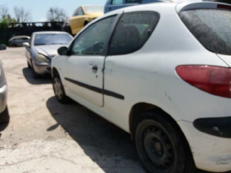 peugeot 206 berlina 1.9 diesel   |   0.98 - ... | 1998 | 69 cv / 51 kw del año 1998