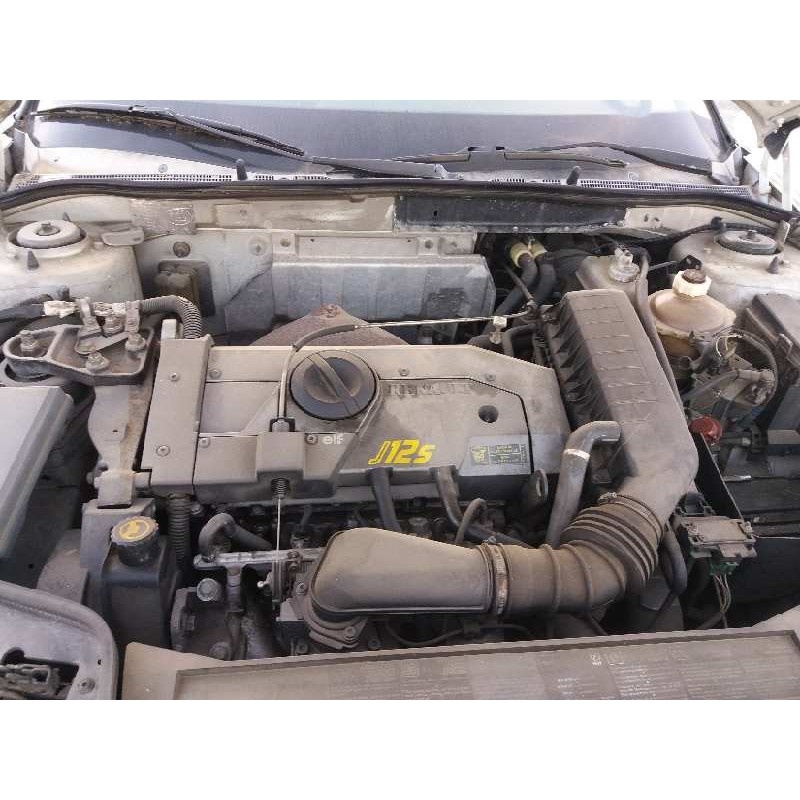 renault safrane (b54) 2.2 cat   |   0.92 - ... | 1992 | 137 cv / 101 kw del año 1992